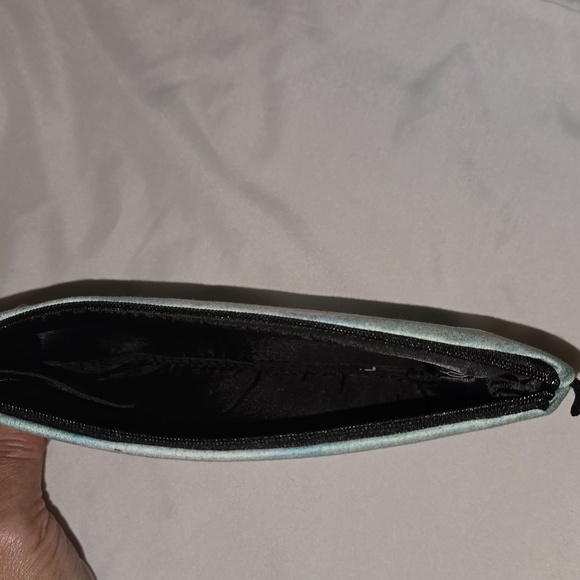 Cosmetic Bag - Picture 4 of 4